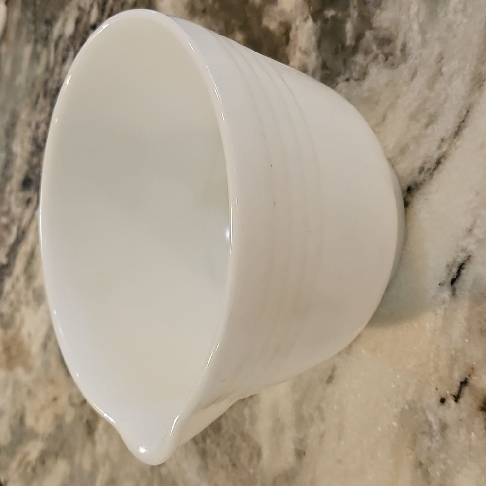 Pyrex for Hamilton Beach Batter Bowl with Pouring Spout